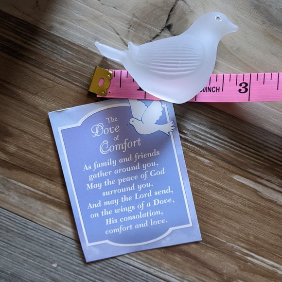 Abbey Press The Dove of Comfort Glass Figurine with Card and Box - Picture 7 of 8